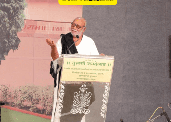 Morari Bapu celebrates success of Chandrayaan 3 from Talgajarda