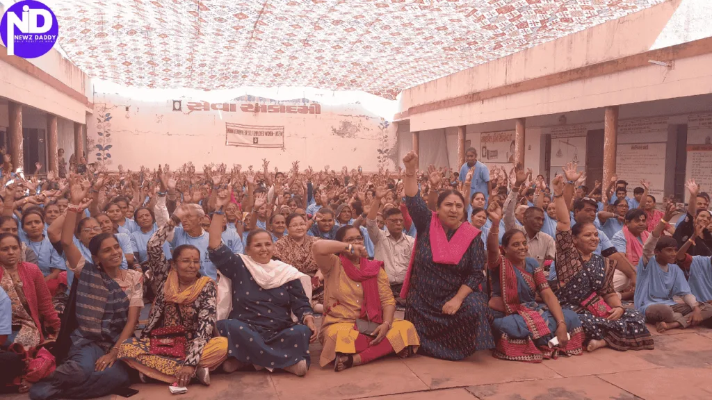 In Ahmedabad, the Indian Academy for Self-Employed Women (IASEW) is organizing an amazing event to honor Gujarat's rich cultural legacy, play,