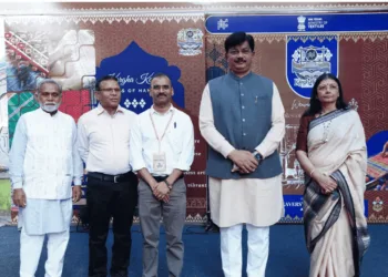 kargha-kavya-a-vibrant-tapestry-of-indias-handloom-heritage-unfolds-in-ahmedabad