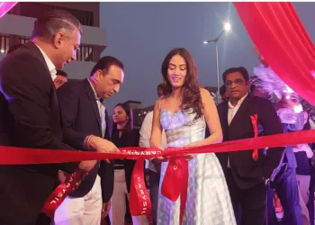 Mira Kapoor Unveils the Art of Cooking Spaces with Carysil Ahmedabad