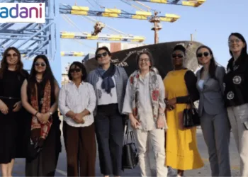 Women Ambassadors Witness India’s Green Energy Revolution with Adani