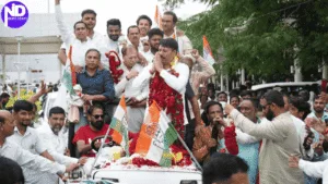 Gujarat Congress President Gets Grand Welcome at Airport