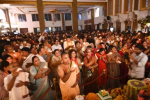 Divine Power! Govardhan Puja Triumphs in Bhadaj
