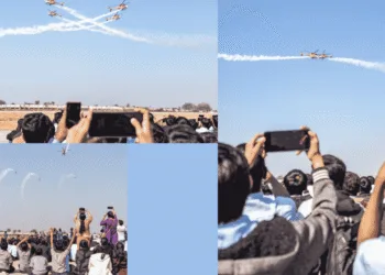 Youth Awed as Sarang Helicopter Display Lights Up Sky