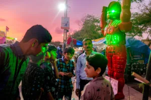 Shore Exhibition Touches Hearts