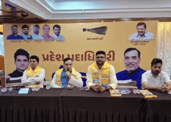 AAP Holds Crucial Meet to Plan For 2027 Gujarat Elections