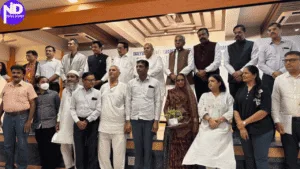 Shri C.R. Patil With Organ Donors