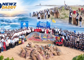 Coastal Cleanup Removes 820 kg of Waste Across Gujarat Coast