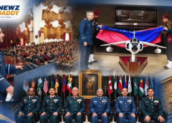 PV Shivanand Honours War Hero Sekhon At DSSC Wellington