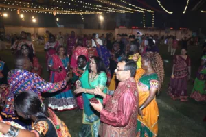 EDII Garba Connects Global Trainees with Gujarat Culture and Dance