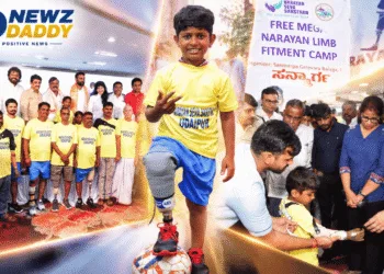 Narayan Seva Sansthan Fits Artificial Limbs in Ballari City